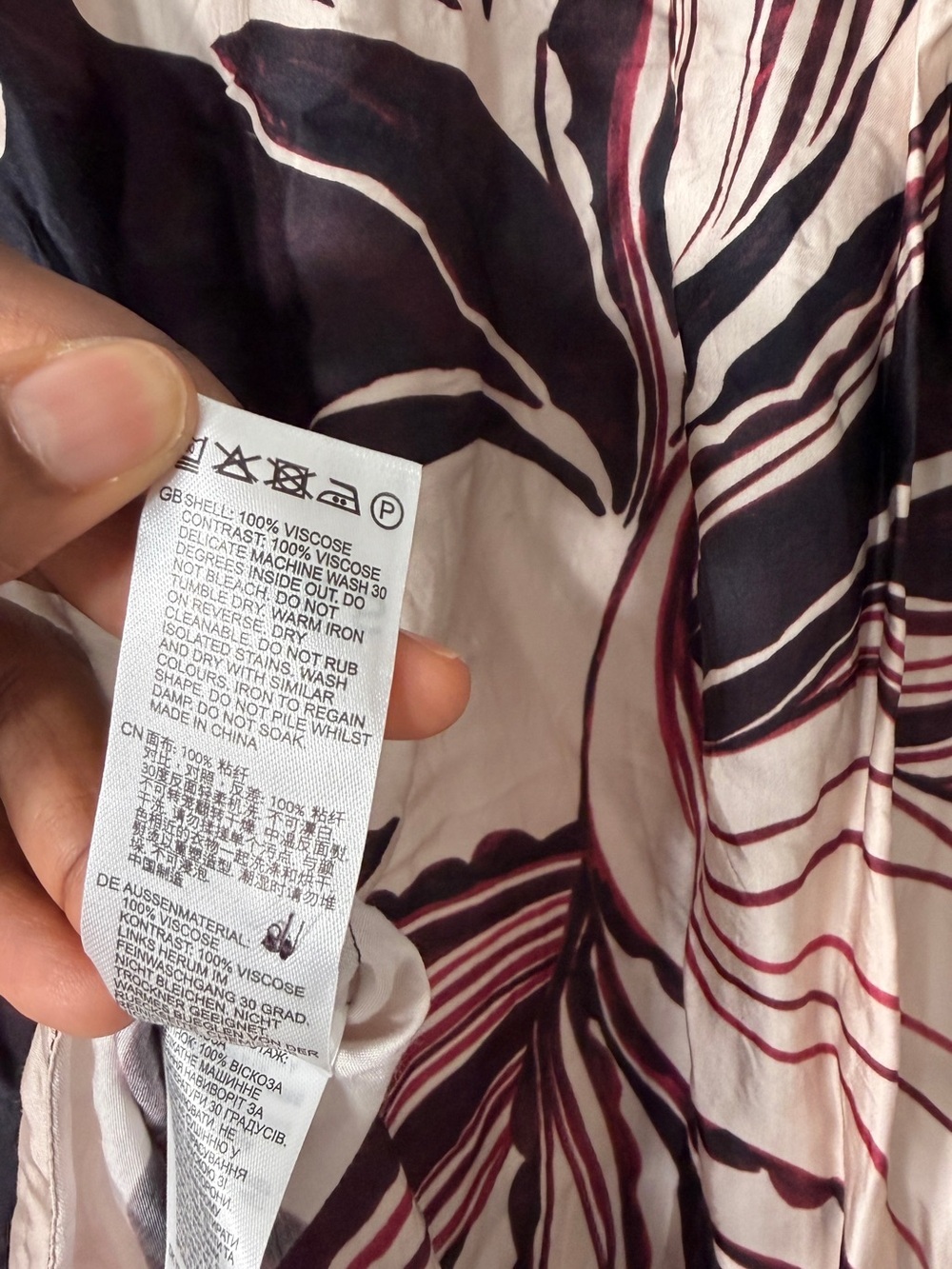 Reiss Kari Printed High-Low Button Down Shirt - Picture 7 of 10